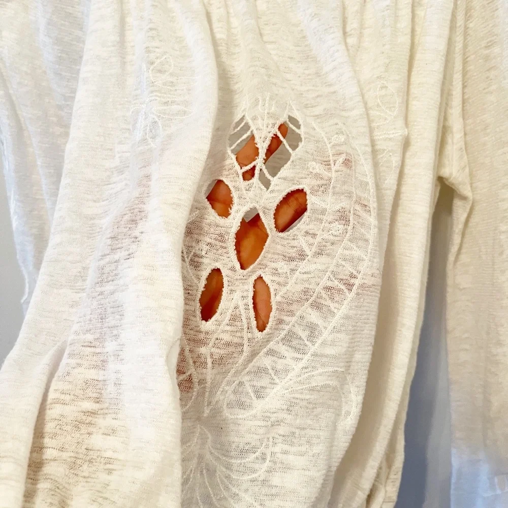 Free People Long Sleeve Ivory Cut Out And Embroidered Top Size Medium